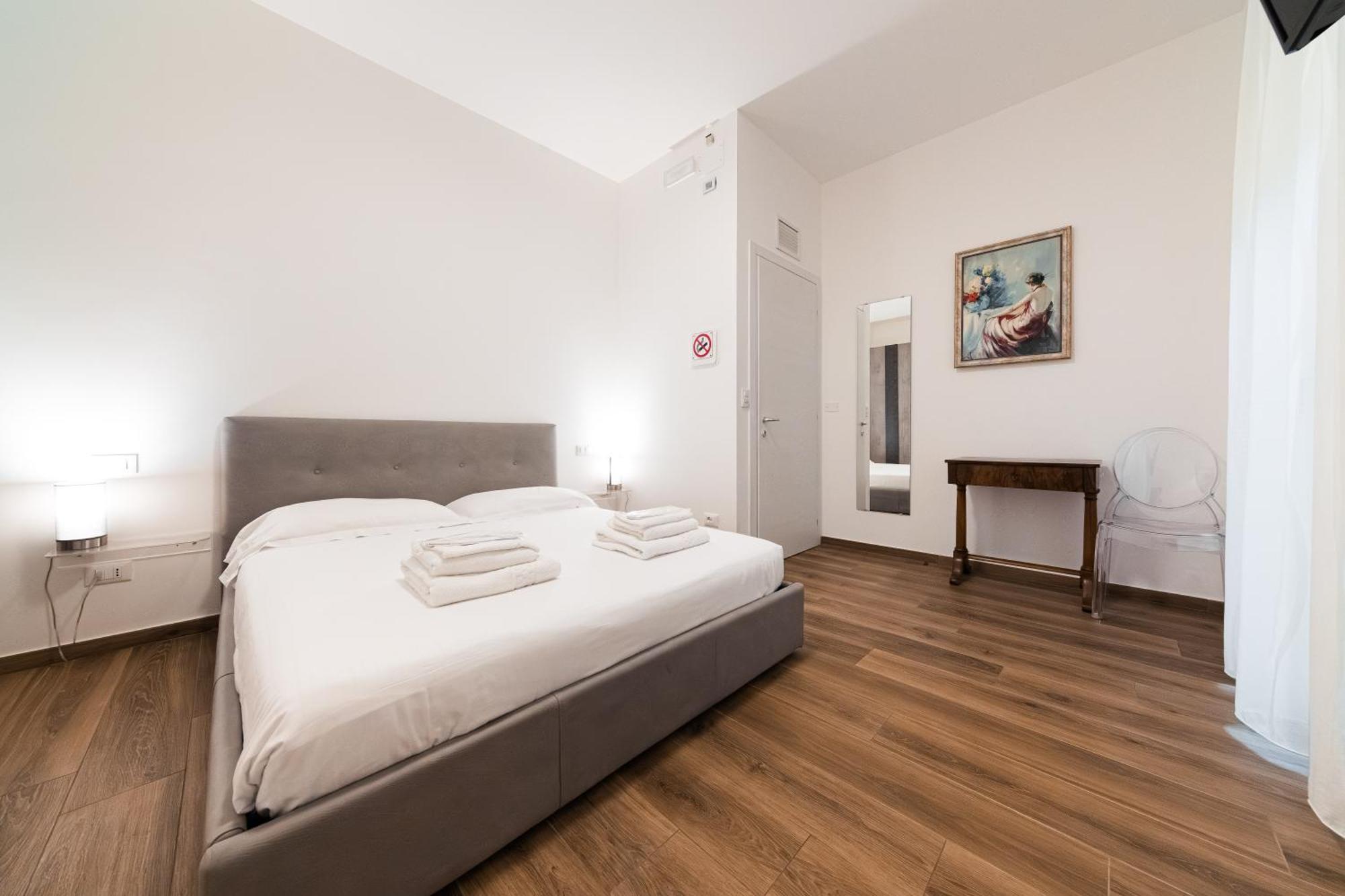New - Venturini Suites In Bologna Centre Buitenkant foto