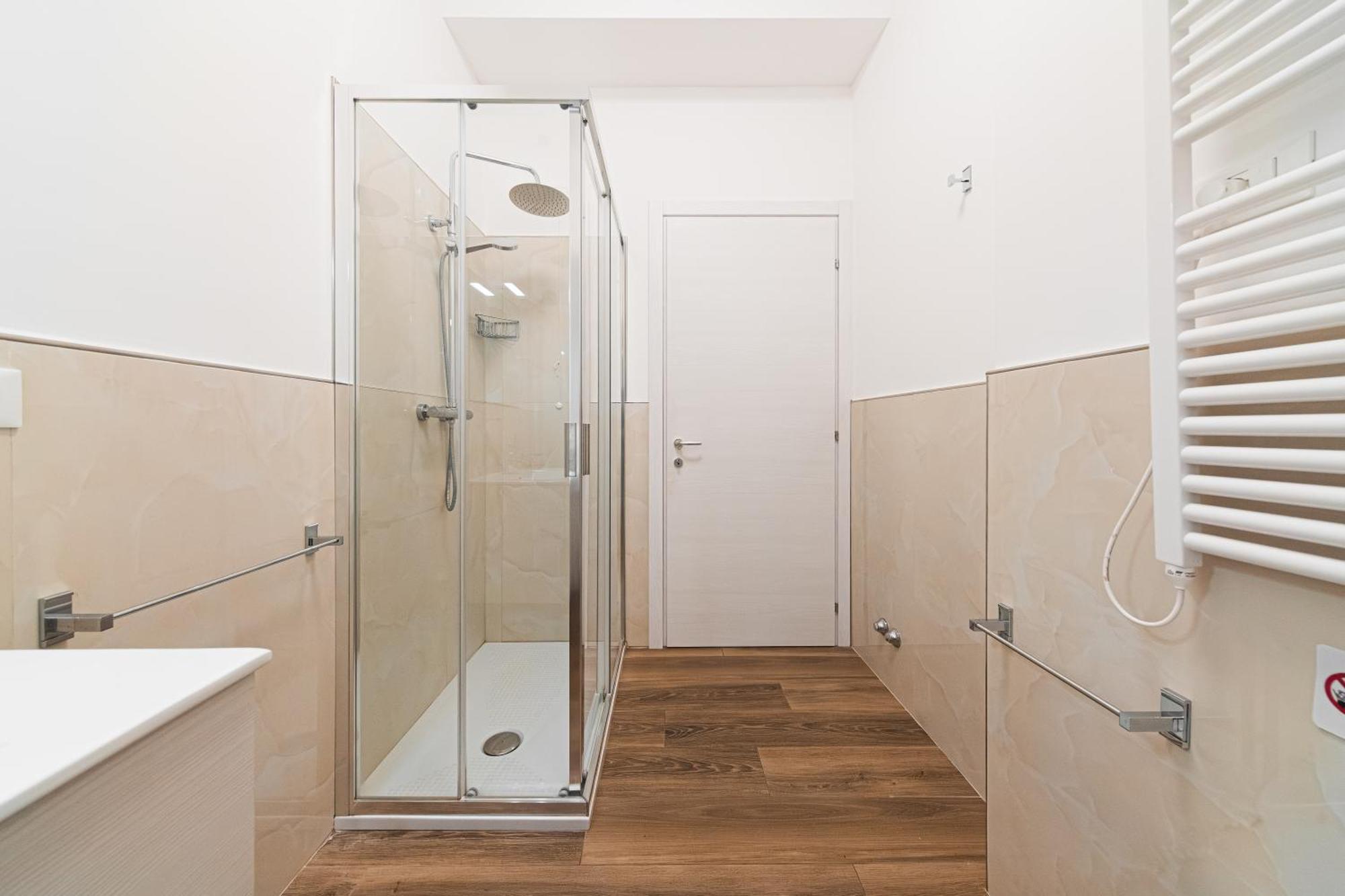 New - Venturini Suites In Bologna Centre Buitenkant foto