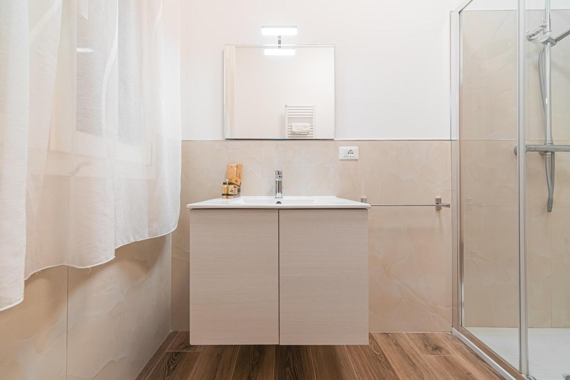 New - Venturini Suites In Bologna Centre Buitenkant foto