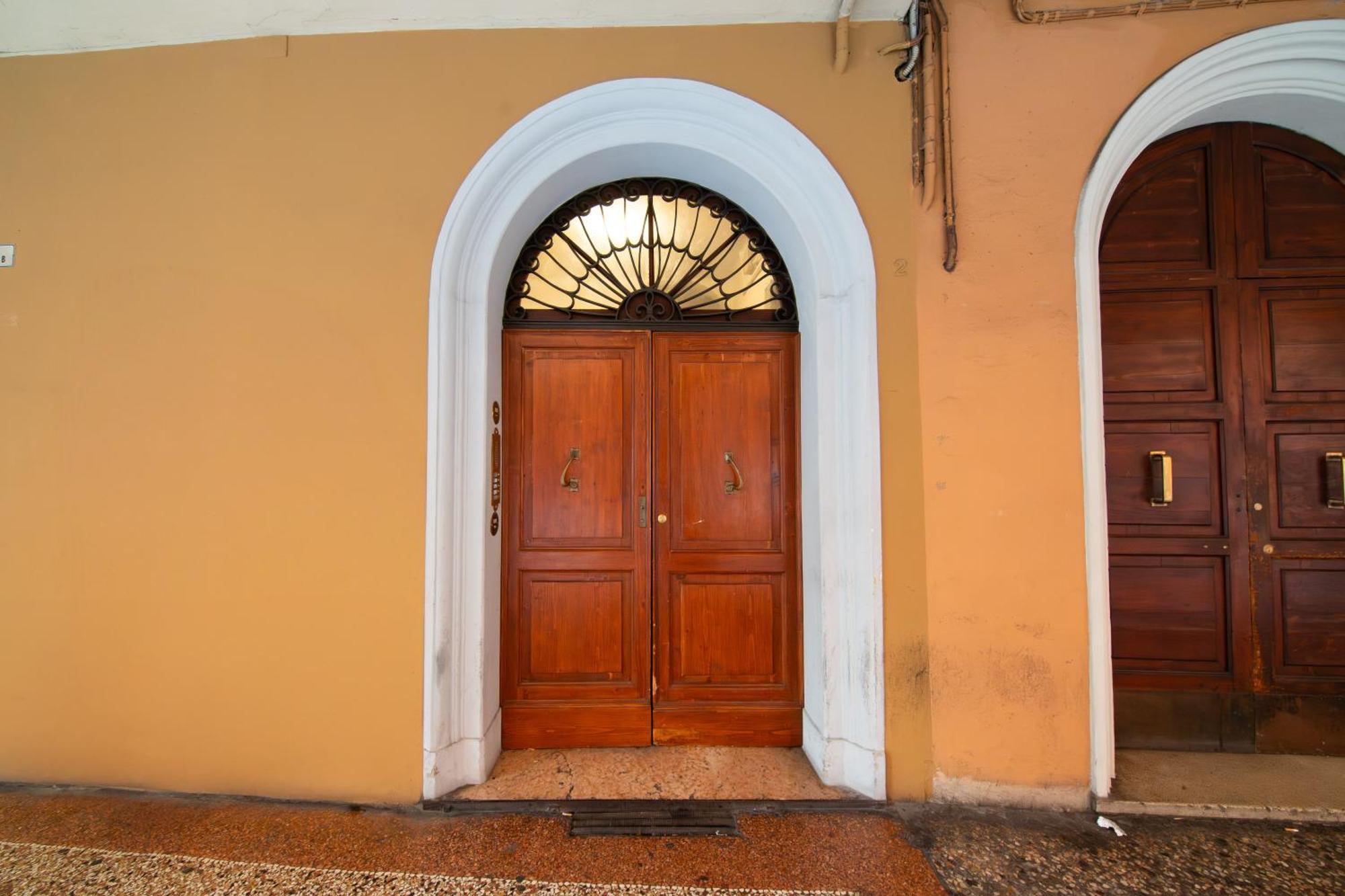 New - Venturini Suites In Bologna Centre Buitenkant foto