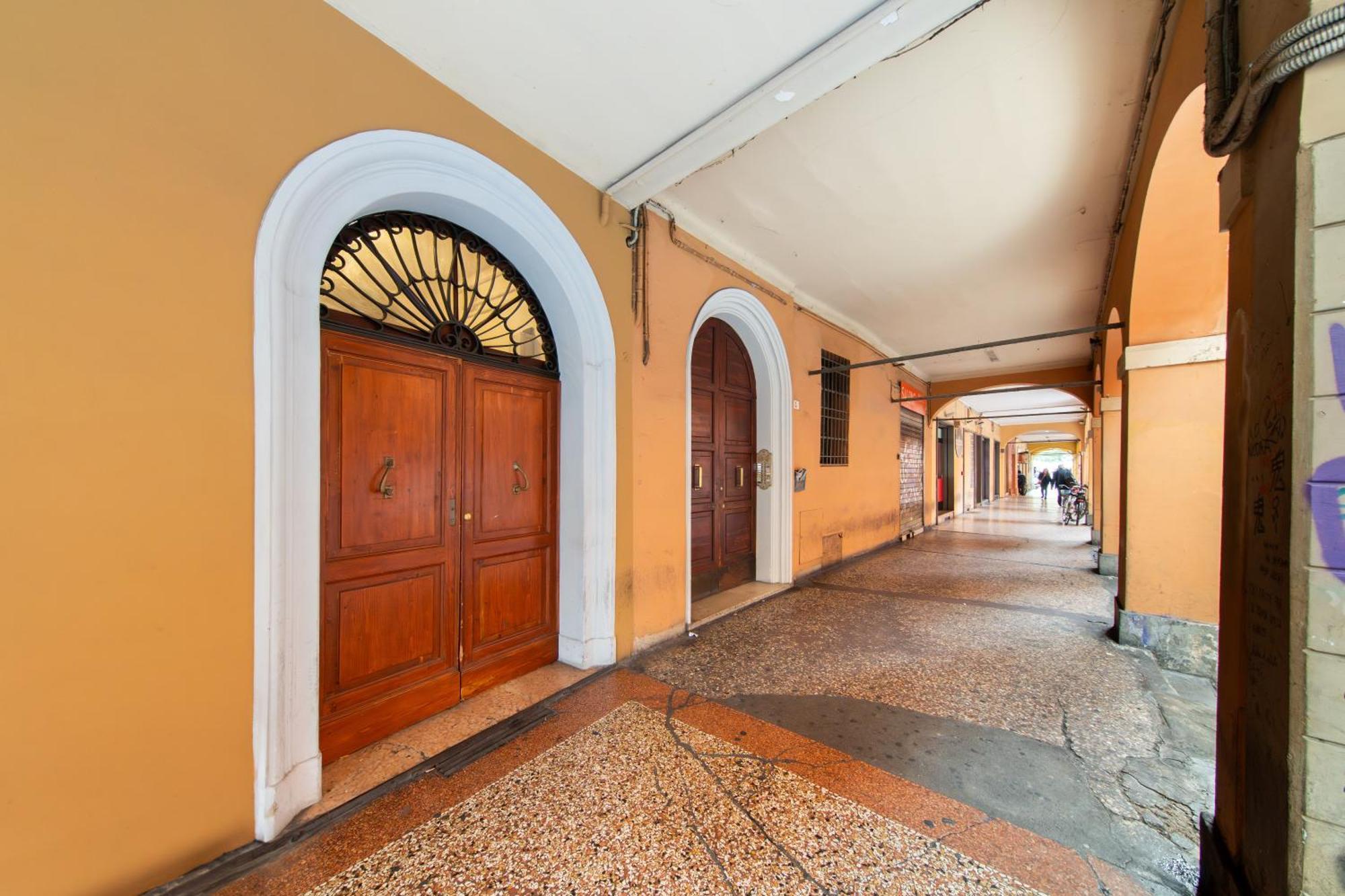 New - Venturini Suites In Bologna Centre Buitenkant foto